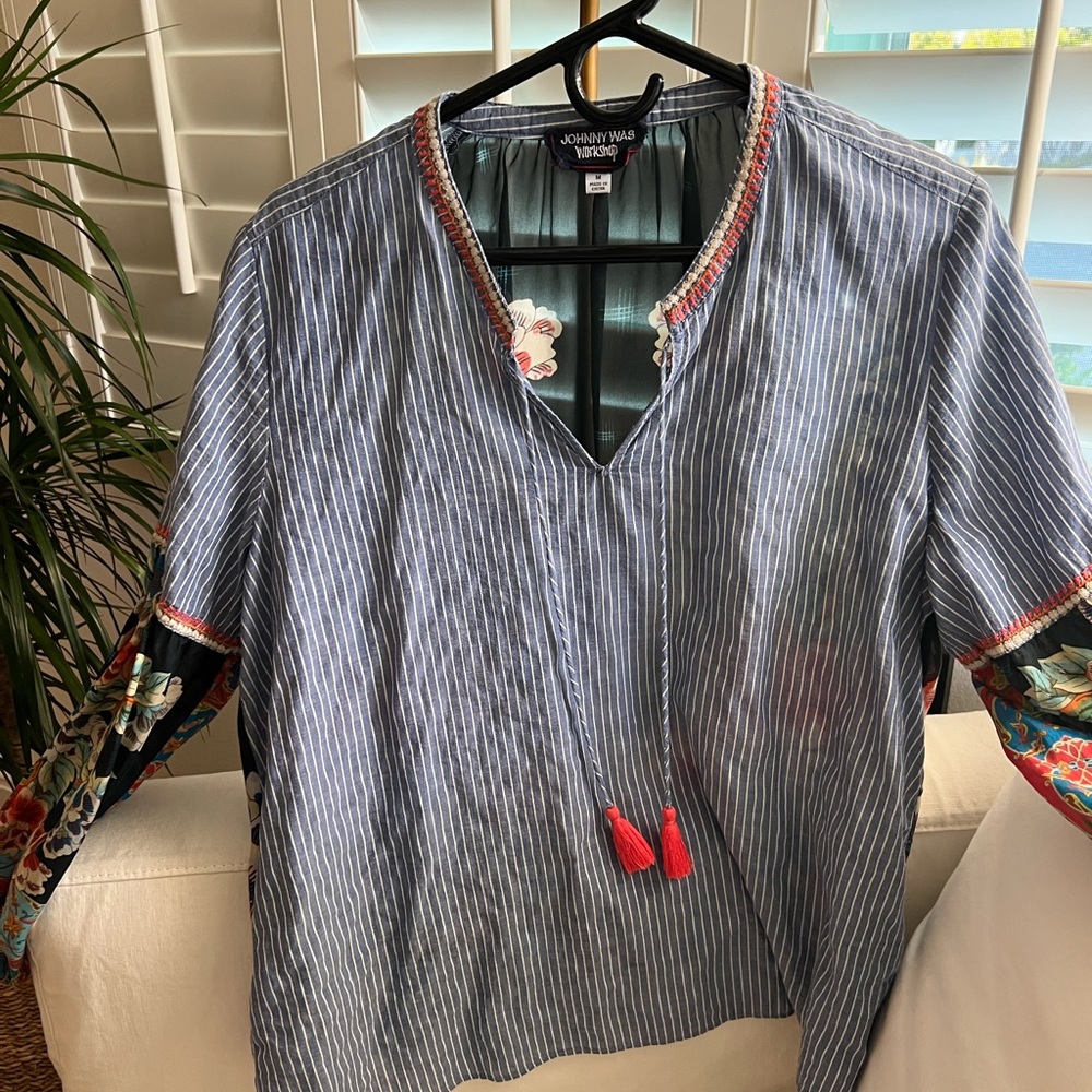 Johnny Was, Light weight blouse